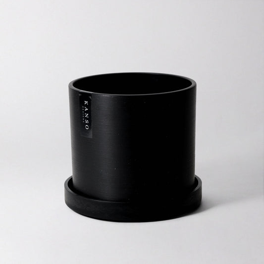 Kanso Designs 4” Pot & Saucer Black
